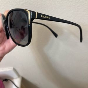 Sunglasses brand new